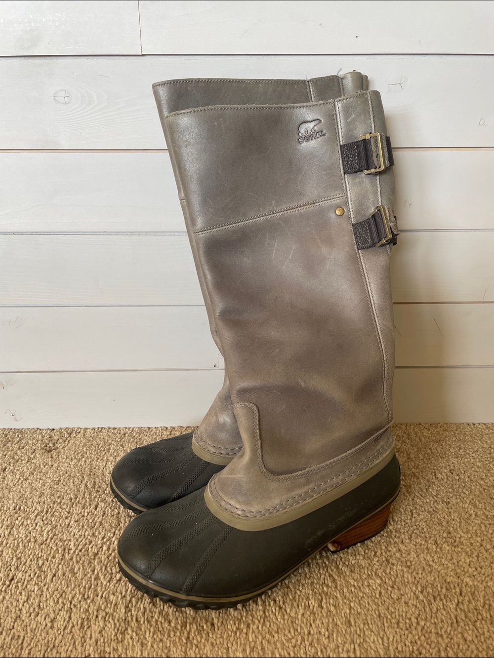 SOREL Slimpack Equestrian Tall Leather Riding Boots 9 Gray Preppy - DESC